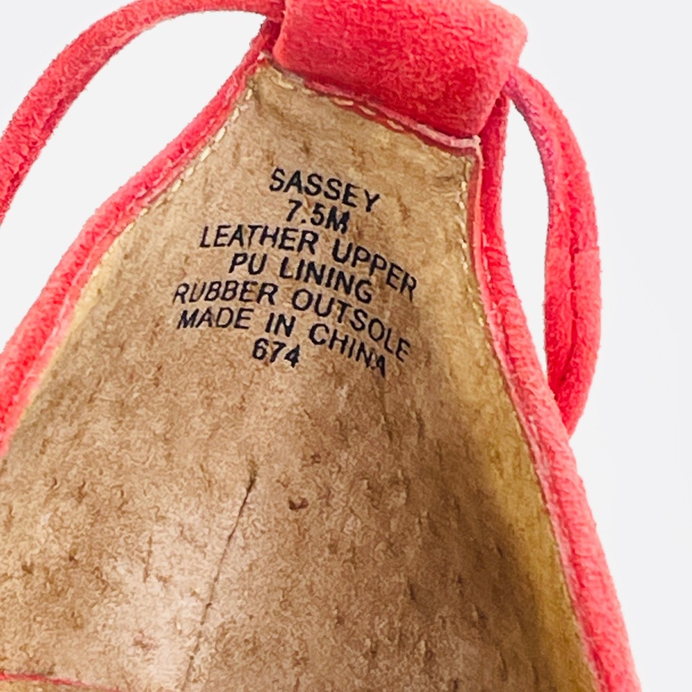 Steve Madden Sassey Red Suede Fringe Tassel Lace Up Heeled Sandals Womens 7.5M - Picture 6 of 6